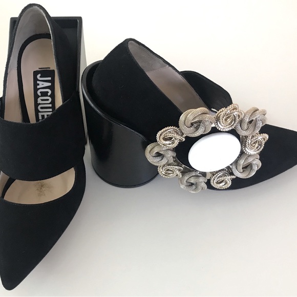 JACQUEMUS amazing black velvet shoes w/one round one square heel.Art detail sz37 - Picture 8 of 9